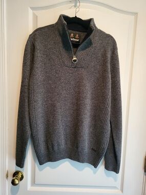 Barbour Men's Charcoal Gray Zip-Neck Wool Sweater